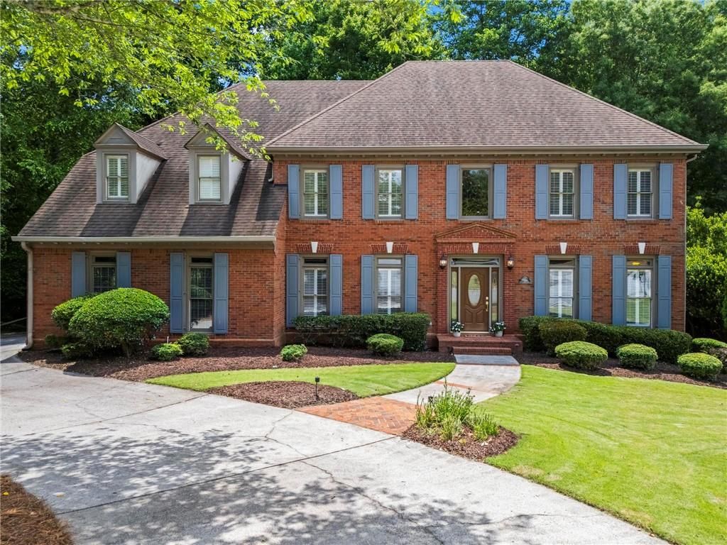 2910 Leeds Garden Lane, Alpharetta, GA 30022