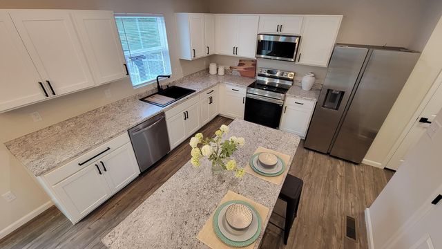 204 Golden Gate Avenue 204 Golden Gate Avenue, Springfield, OH 45505