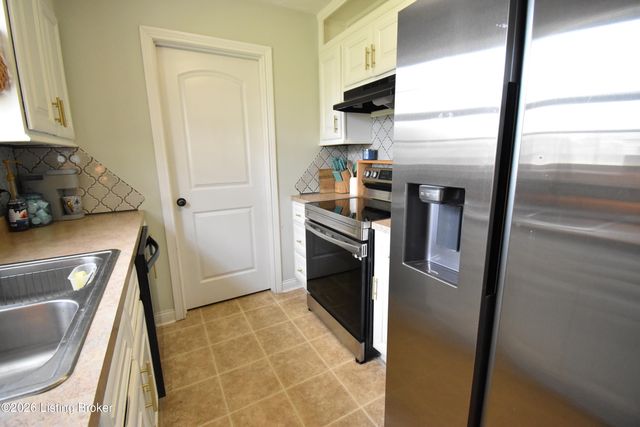 117 Azalea Ave, Bardstown, KY 40004