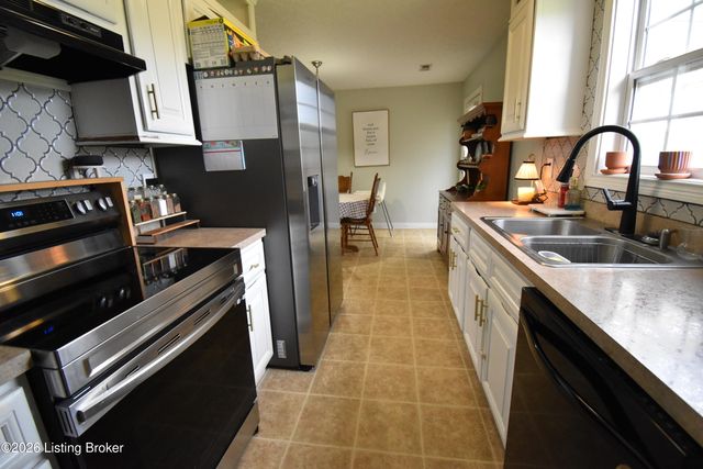 117 Azalea Ave, Bardstown, KY 40004