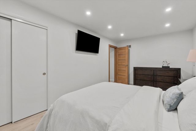 8433 Wheeler Drive, Orland Park, IL 60462