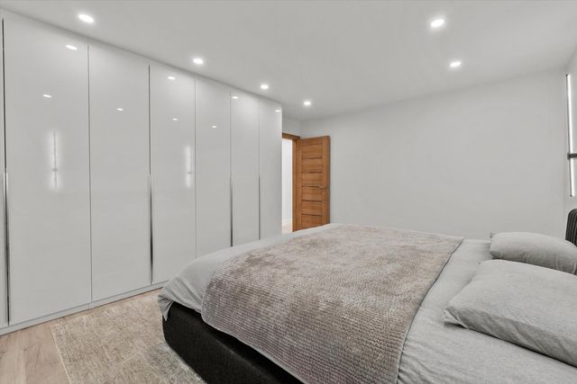 8433 Wheeler Drive, Orland Park, IL 60462