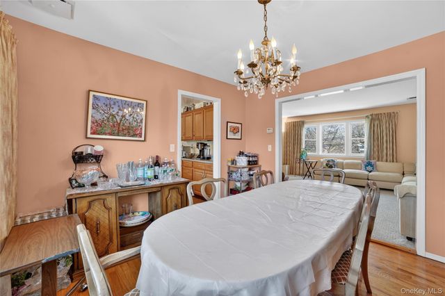 276 5th Avenue, New Rochelle, NY 10801