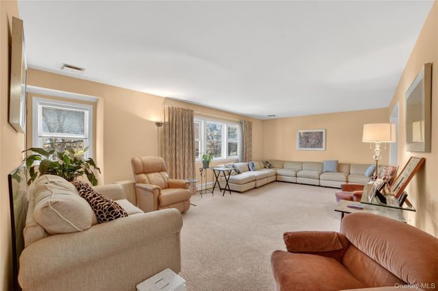 276 5th Avenue, New Rochelle, NY 10801
