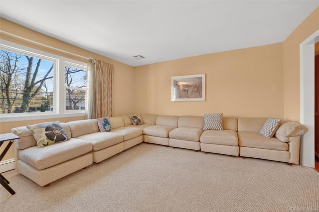 276 5th Avenue, New Rochelle, NY 10801