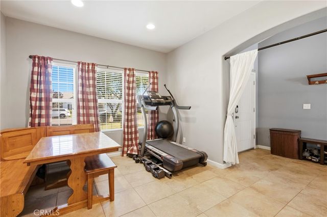 10112 Cranberry Isle, Bakersfield, CA 93314