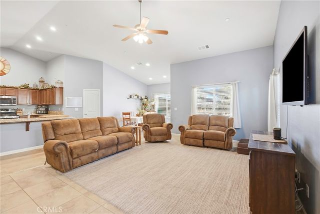 10112 Cranberry Isle, Bakersfield, CA 93314