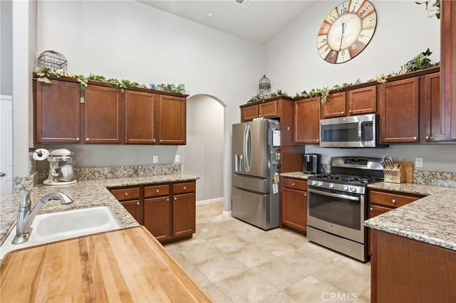 10112 Cranberry Isle, Bakersfield, CA 93314