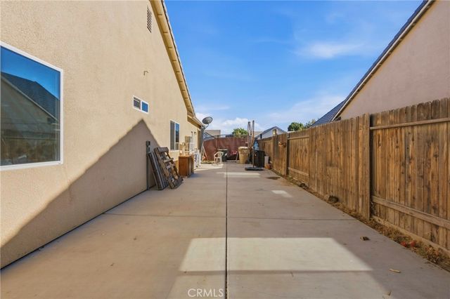 10112 Cranberry Isle, Bakersfield, CA 93314