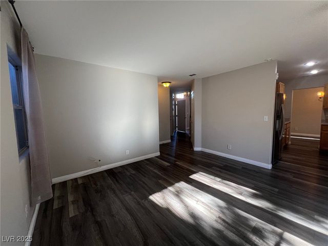 9421 Citrus Vine Court, Las Vegas, NV 89129