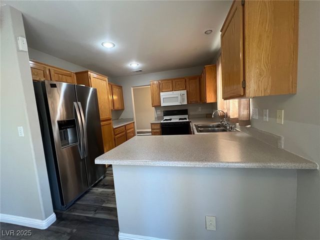 9421 Citrus Vine Court, Las Vegas, NV 89129