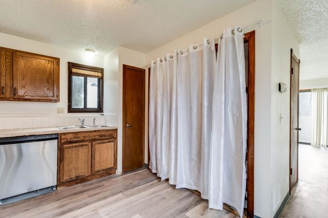 7925 W University Ave, Wichita, KS 67209