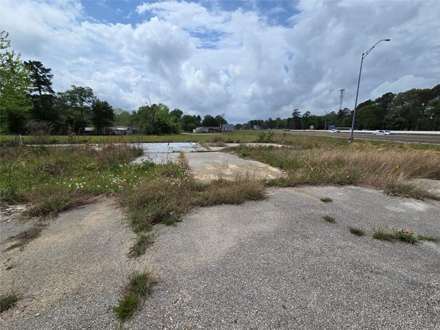 301 Birch Street, Cleveland, TX 77327
