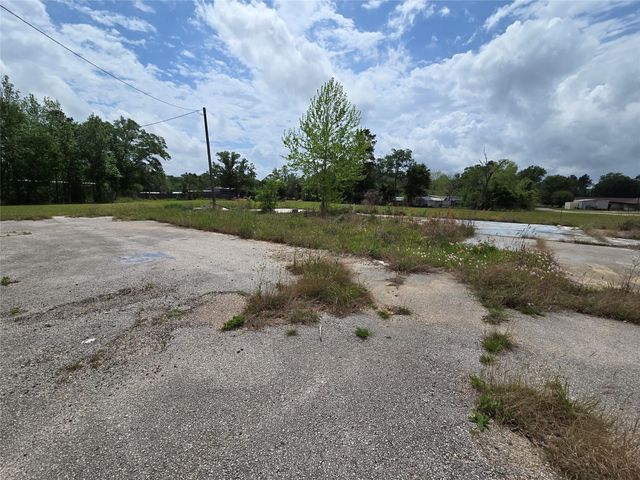 301 Birch Street, Cleveland, TX 77327