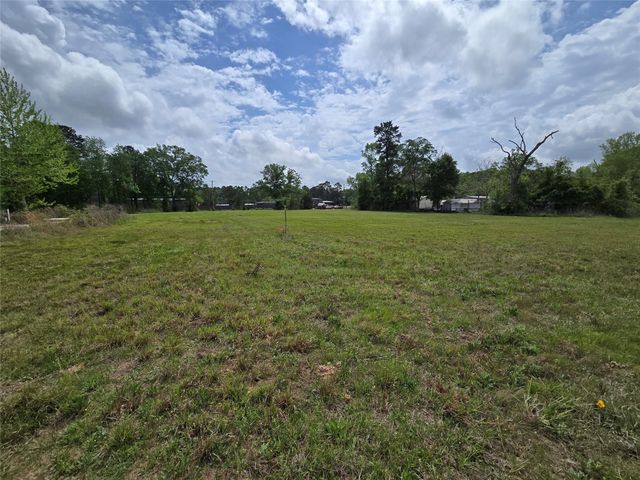 301 Birch Street, Cleveland, TX 77327