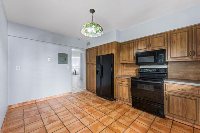 1145 101 St 1, Bay Harbor Islands, FL 33154