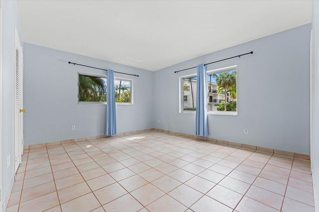 1145 101 St 1, Bay Harbor Islands, FL 33154