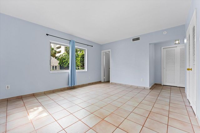 1145 101 St 1, Bay Harbor Islands, FL 33154