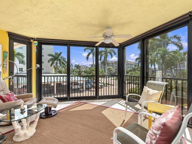 845 Collier CT 203, Marco Island, FL 34145