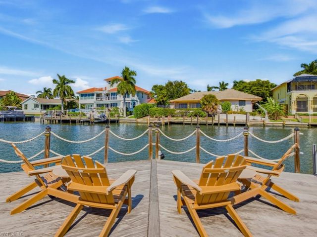 845 Collier CT 203, Marco Island, FL 34145