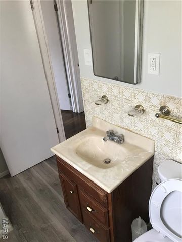 4254 John Avenue, St Louis, MO 63107