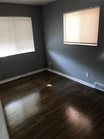 4254 John Avenue, St Louis, MO 63107