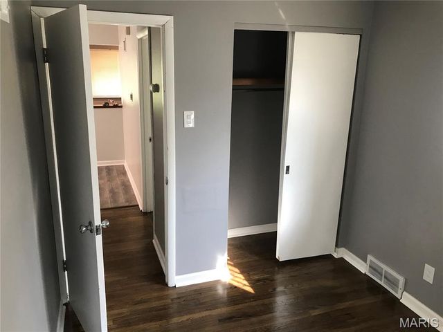 4254 John Avenue, St Louis, MO 63107