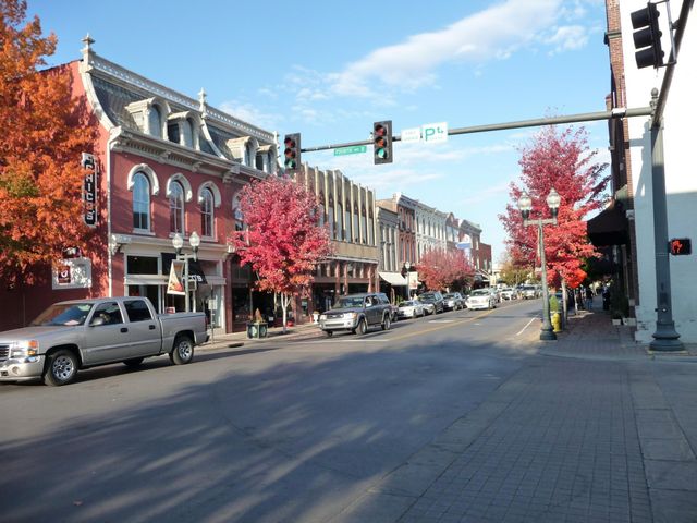 20 Daniels Dr, Franklin, TN 37064