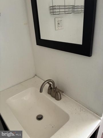 1013 PINE RD, Sharon Hill, PA 19079