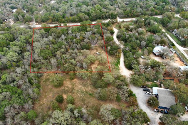 235 The Forest RD, Dale, TX 78616