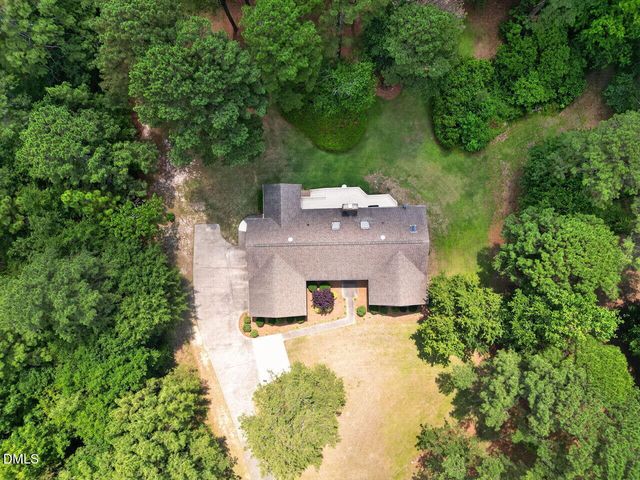 5721 Quail Ridge Drive, Sanford, NC 27332