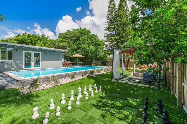 65 NW 116th Street, Miami, FL 33168