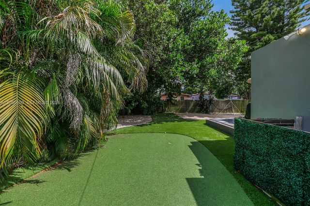 65 NW 116th Street, Miami, FL 33168