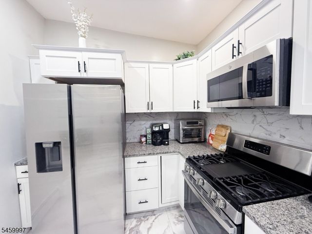 160 River Rd, Montague Twp., NJ 07827