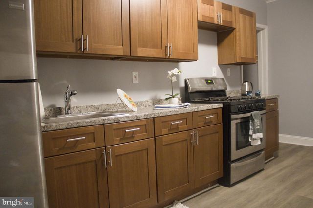 936 CARTERET AVE, Trenton, NJ 08618