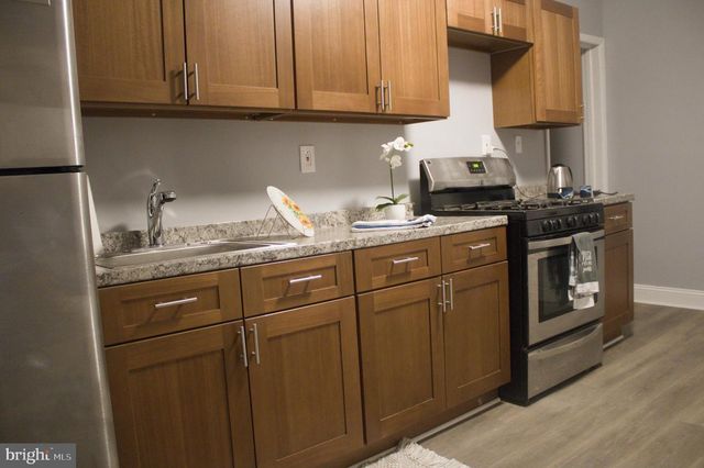 936 CARTERET AVE, Trenton, NJ 08618