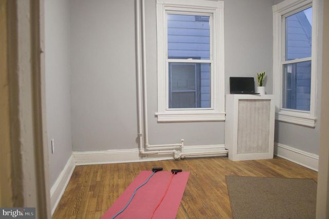 936 CARTERET AVE, Trenton, NJ 08618