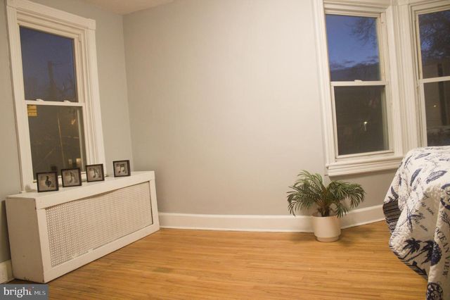 936 CARTERET AVE, Trenton, NJ 08618