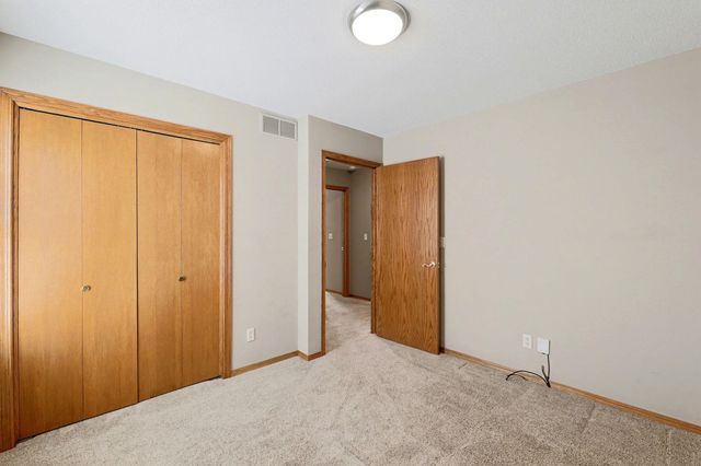 645 N Cedar Downs Cir, Wichita, KS 67235