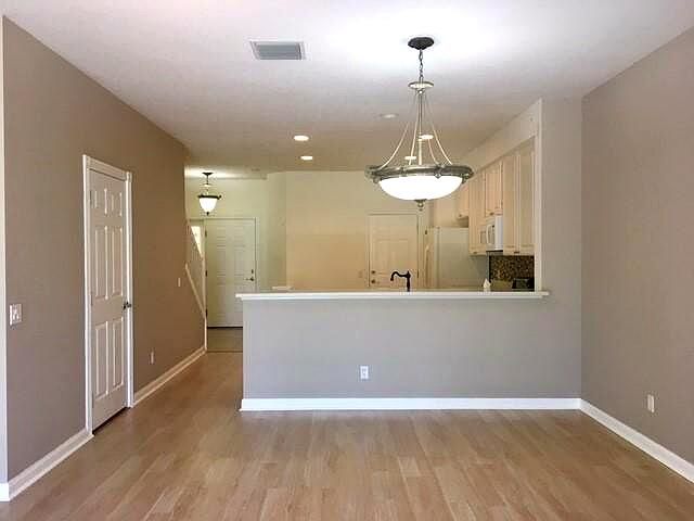 1182 Pinewood Lake Court 1182, Greenacres, FL 33415