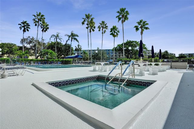 2226 N Cypress Bend Drive 408, Pompano Beach, FL 33069