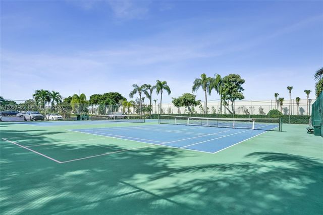 2226 N Cypress Bend Drive 408, Pompano Beach, FL 33069