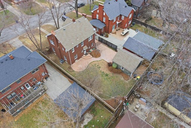 260 S Dellrose Ave, Wichita, KS 67218