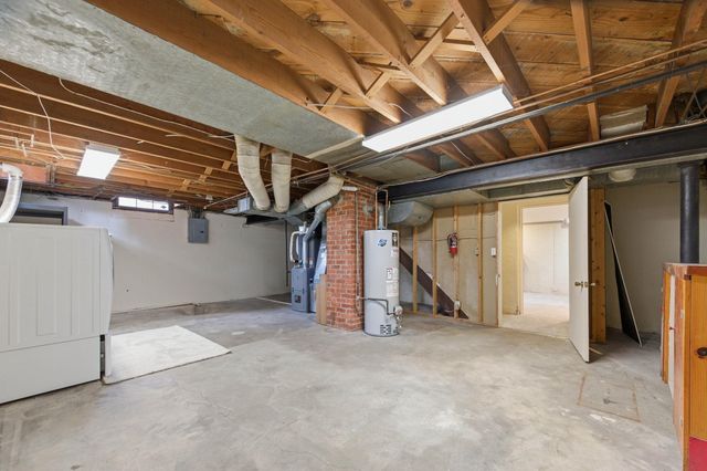 260 S Dellrose Ave, Wichita, KS 67218