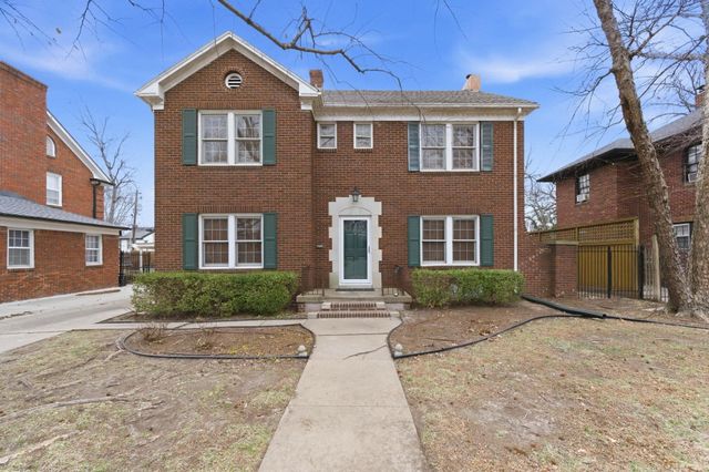 260 S Dellrose Ave, Wichita, KS 67218