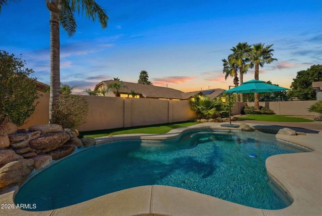 22028 N 80TH Avenue, Peoria, AZ 85383