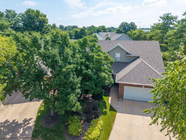 206 BLUE SKY CT, Columbia, MO 65203