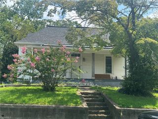 706 Arch Street, Mount Airy, NC 27030