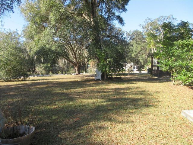 5888 SE 164TH AVENUE, Ocklawaha, FL 32179