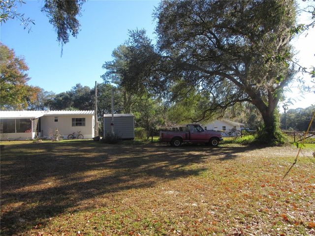 5888 SE 164TH AVENUE, Ocklawaha, FL 32179